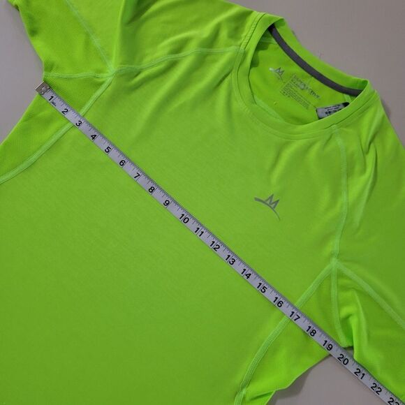 Mission Women's VaporActive Alpha V-Neck Short Sleeve Tshirt - Picture 3 of 10
